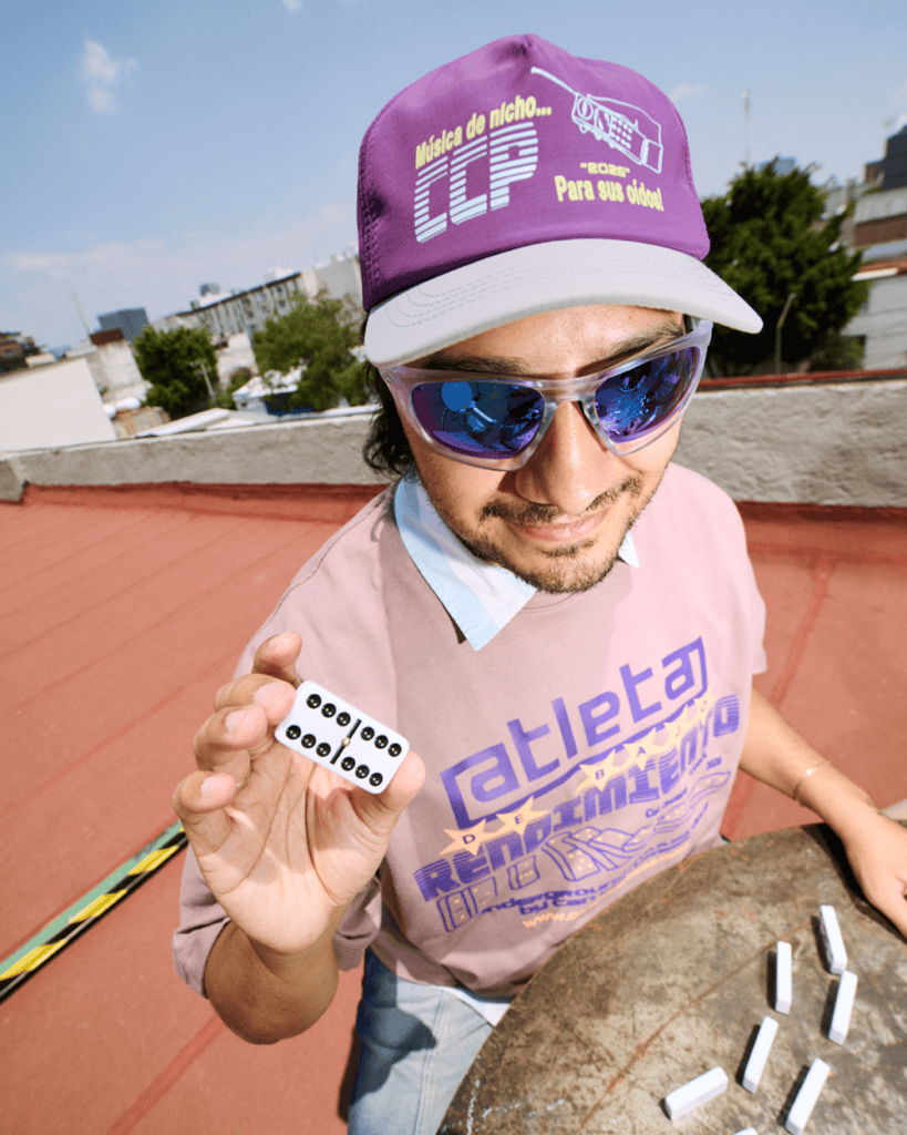 Música de Nicho — Gorra